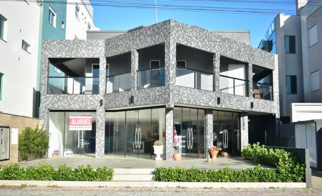Residencial Melfi 3 Ap 3 Apartment Bombinhas Luaran gambar